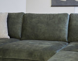 Sofa Gaya DeGeBe Grüner Stoff Stimmungsvolles Fotodetail