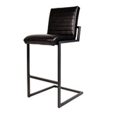 Barhocker Kuba Dimehouse Schwarz LxBxH 93x58x53 Kunstleder Weißes Foto diagonale Vorderansicht