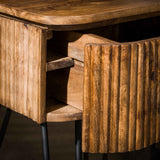 Nachttisch Maria DH Interior Mango LxBxH 51x46x28 Mangoholz Stimmungsvoller Fotoausschnitt