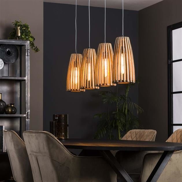Hängelampe Elias DH Interior Mango LxBxH 140x42x20 Mangoholz Stimmungsvolles Foto diagonal von vorne
