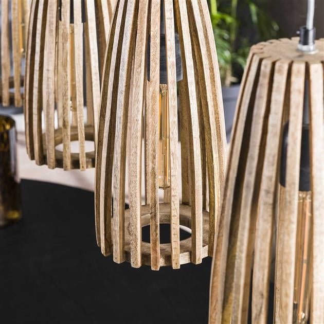 Hängelampe Elias DH Interior Mango LxBxH 140x42x20 Mangoholz Stimmungsvoller Fotoausschnitt