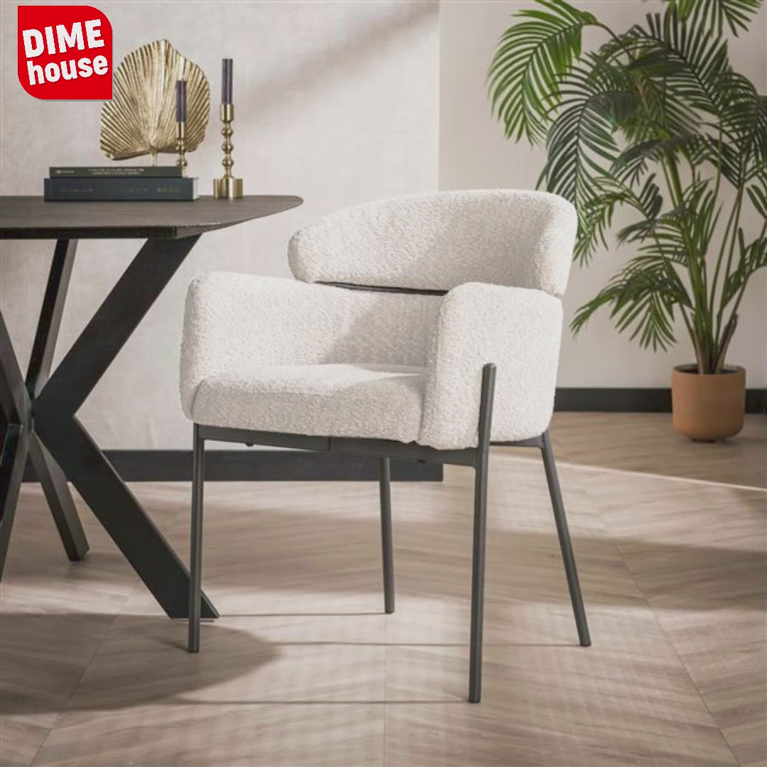 Esszimmerstuhl Bouclé Beige – Japandi – runde Formen – Lola