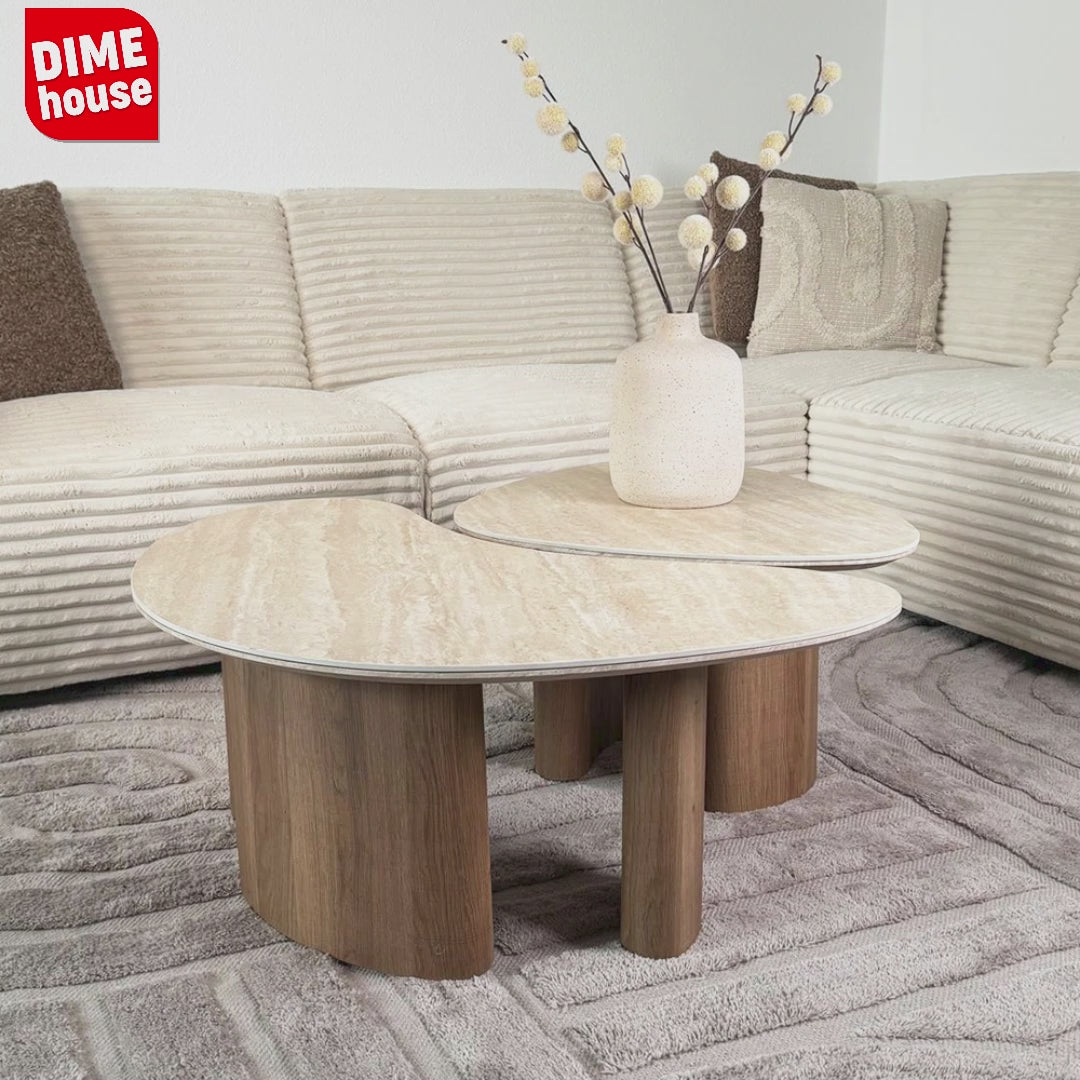 Set aus 2 Bio-Couchtischen Jimi mit Travertinplatte und Walnusssockel – Japandi
