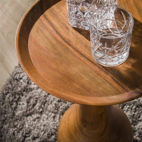 Beistelltisch Doja DH Interieur Akazie LxBxH 39x37x11 Akazienholz Atmosphäre Fotodetail