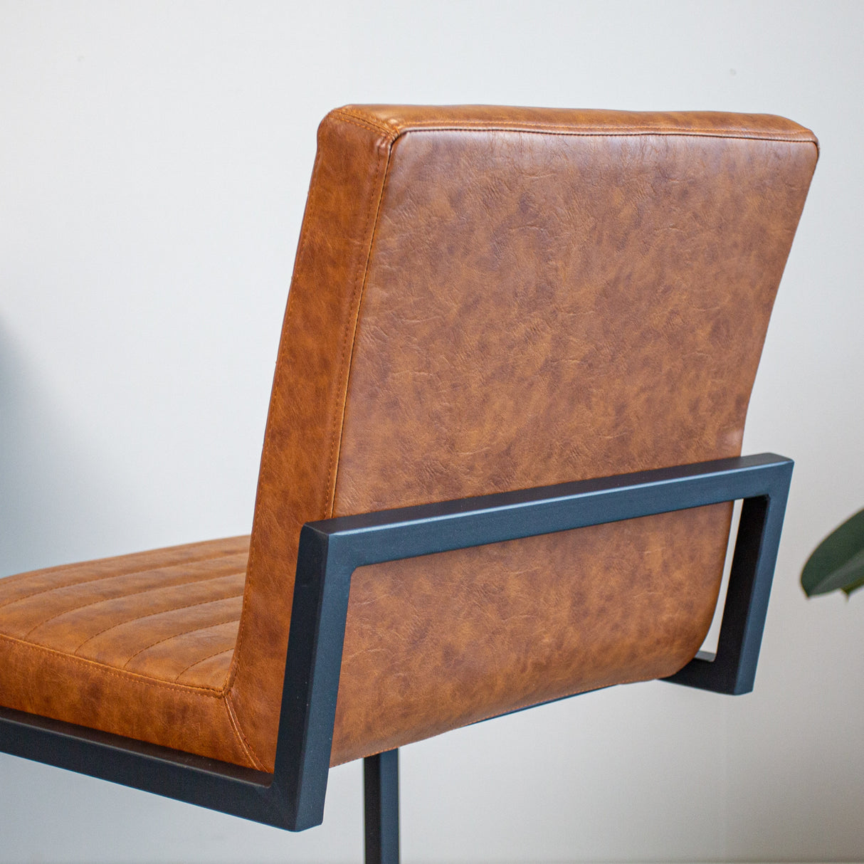 Barhocker Kuba Dimehouse Cognac LxBxH 72x69x54 Kunstleder Atmosphärenfoto anders